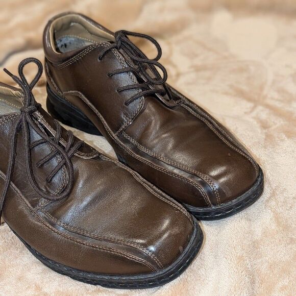 Dockers Mens Size 11 M Brown Leather Shoes - Picture 4 of 8
